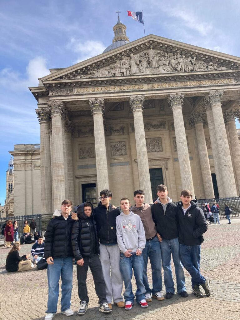 ALIP groupe d'étudiants scolaires en visite à Paris